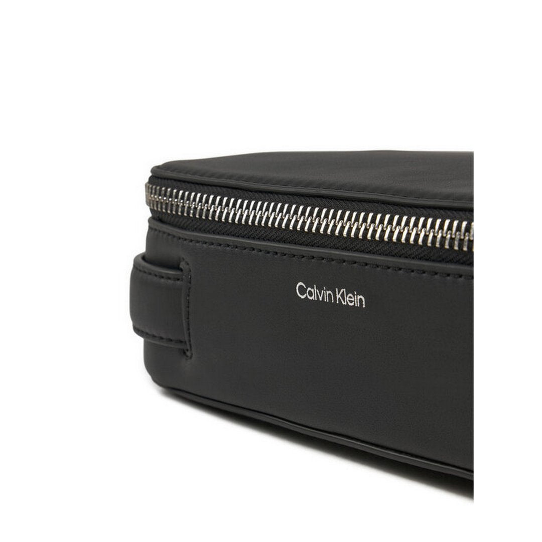 Ck Sleek Washbag W/Hanger PVH Black / OS