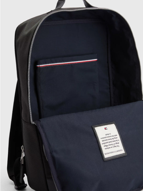 1985 Travel Backpack Black / OS