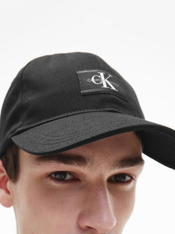 Badge Cap Black / OS