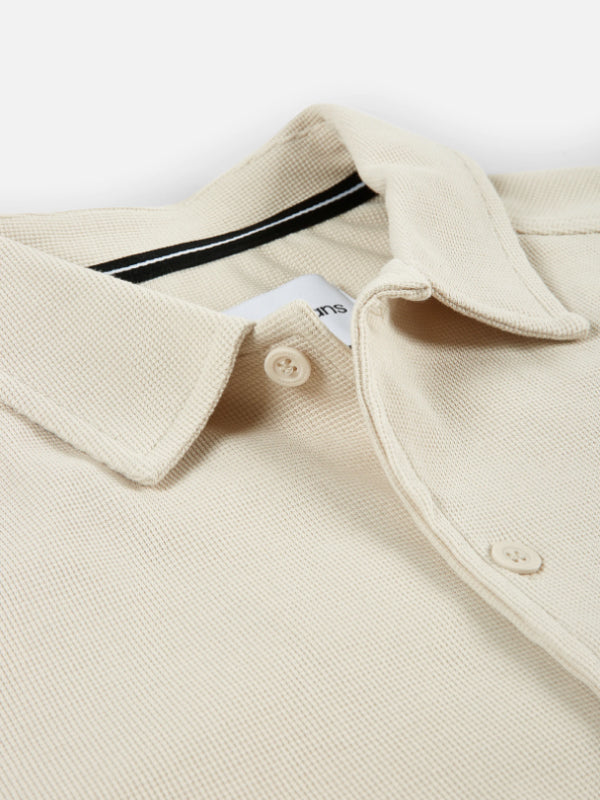 Institutional Knitted Ss Shirt Eggshell / L