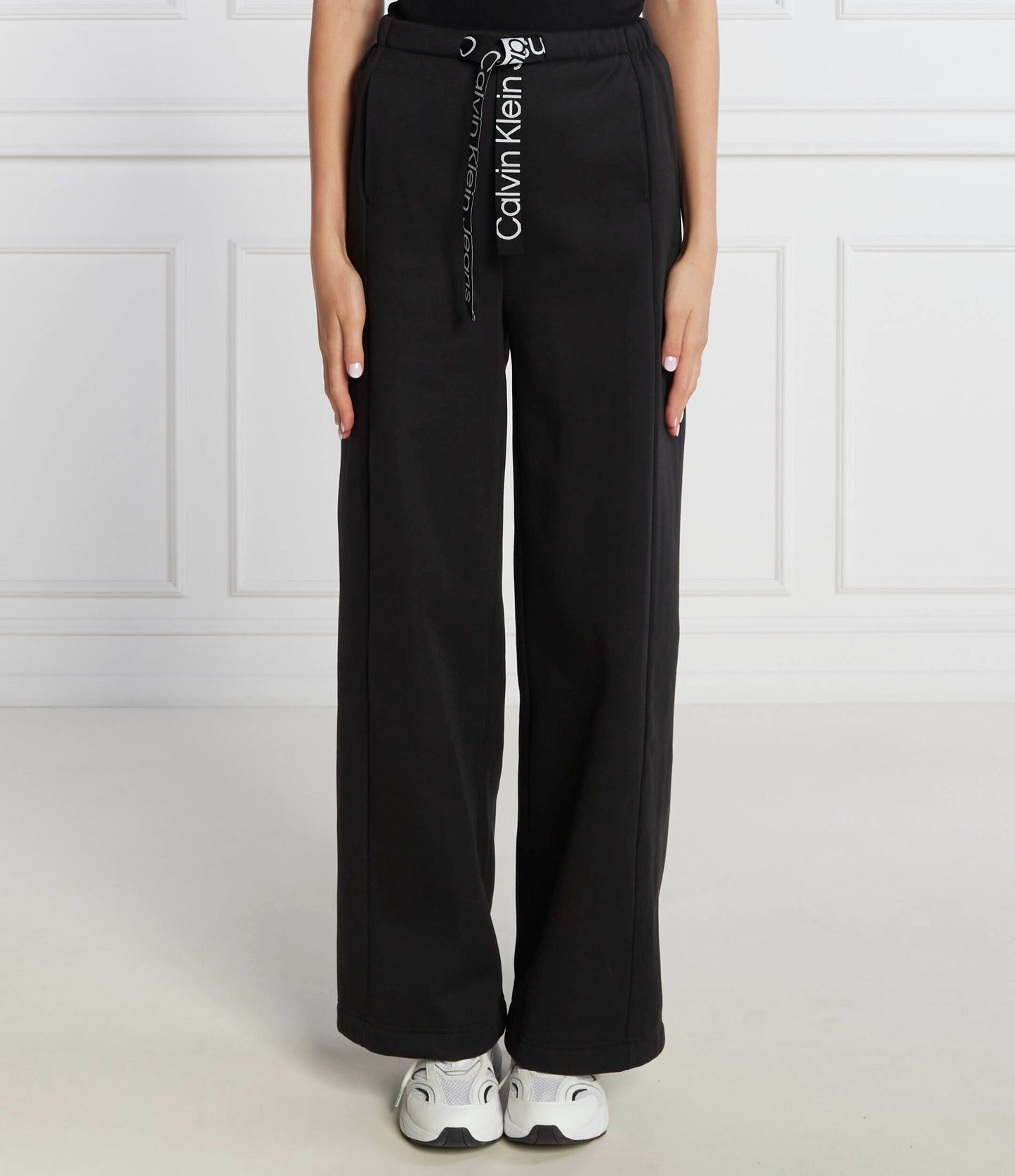 Tape Wide Leg Jog Pant Ck Black / L