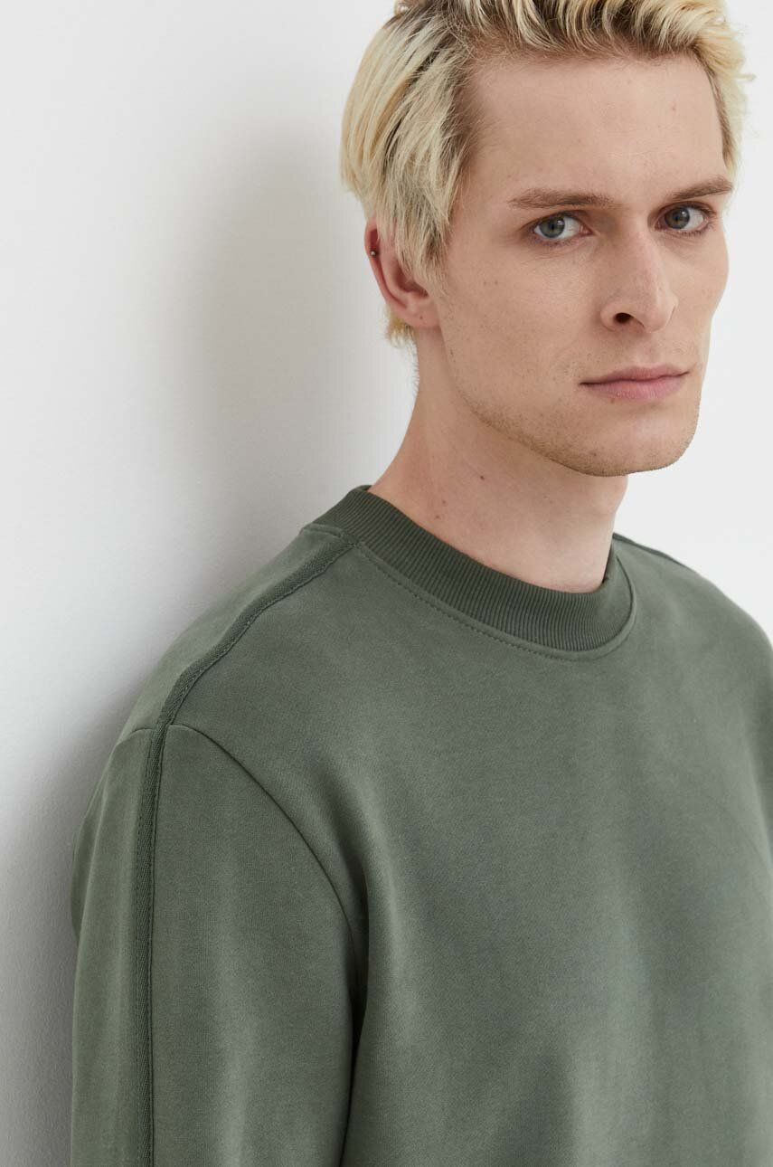 Woven Tab Crew Neck Thyme / L