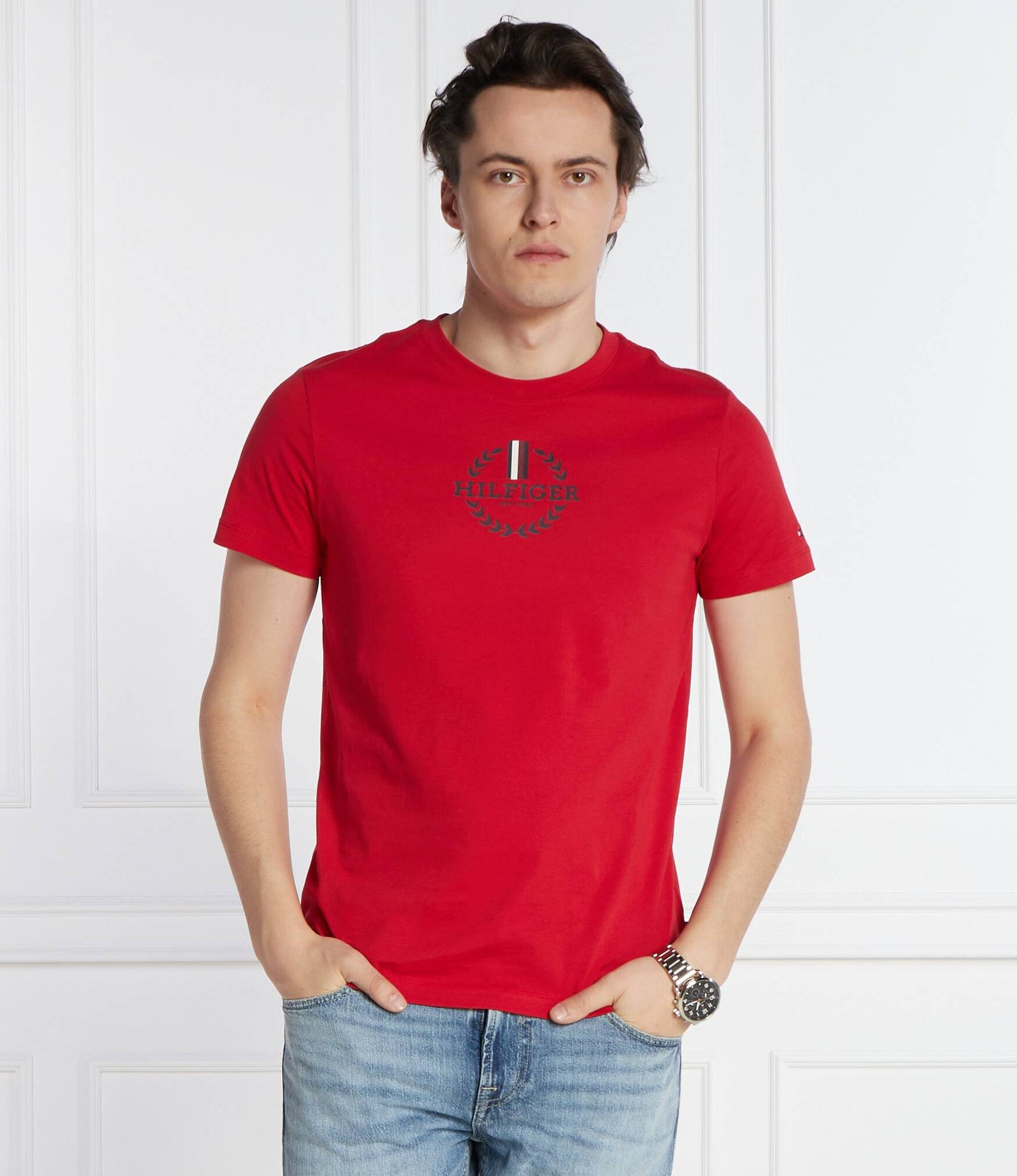 Global Stripe Wreath Tee Primary Red / L