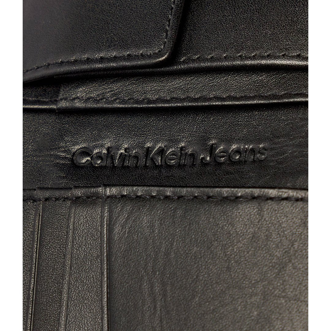 Aop Bifold W/Coin Allover Print / OS