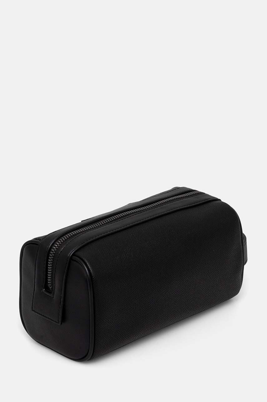 Th Monogram Med Washbag Black / OS