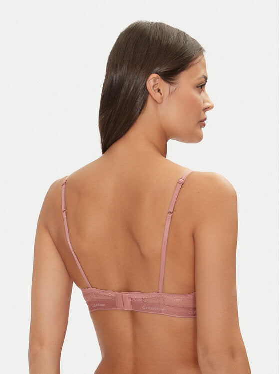 Lightly Lined Triangle RED GRAPE / L
