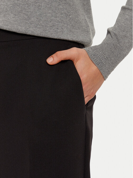 Crepe Relaxed Straight Pant Black / R40