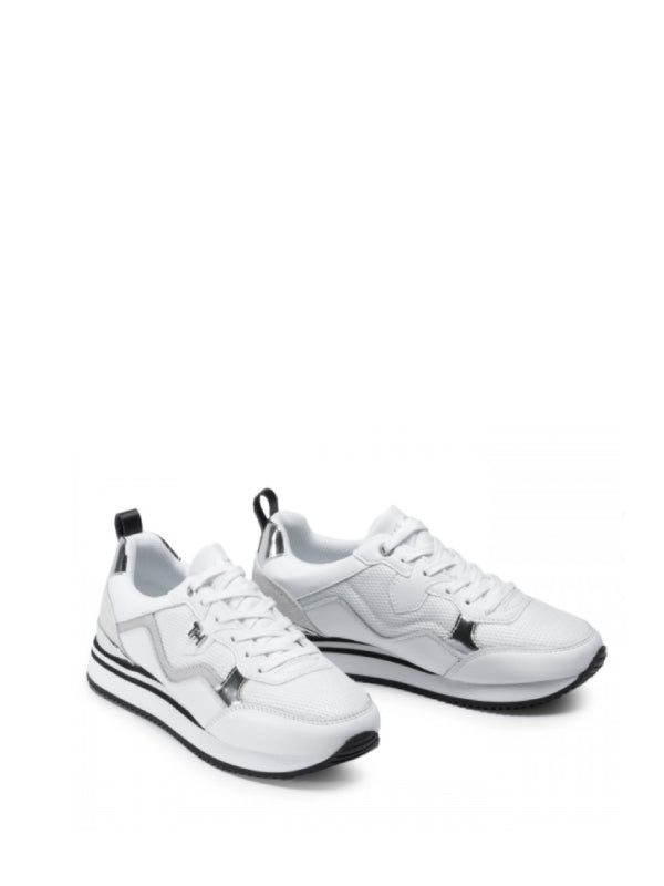 Feminine Active City Sneaker White/Silver / 36