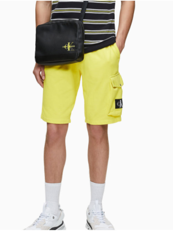 Monogram Patch Hwk Short Solar Yellow / L