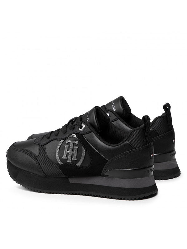 Feminine Active City Black / 42