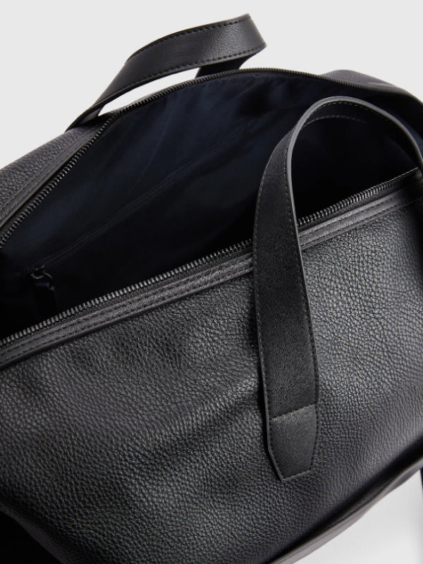 Central Duffle Black / OS