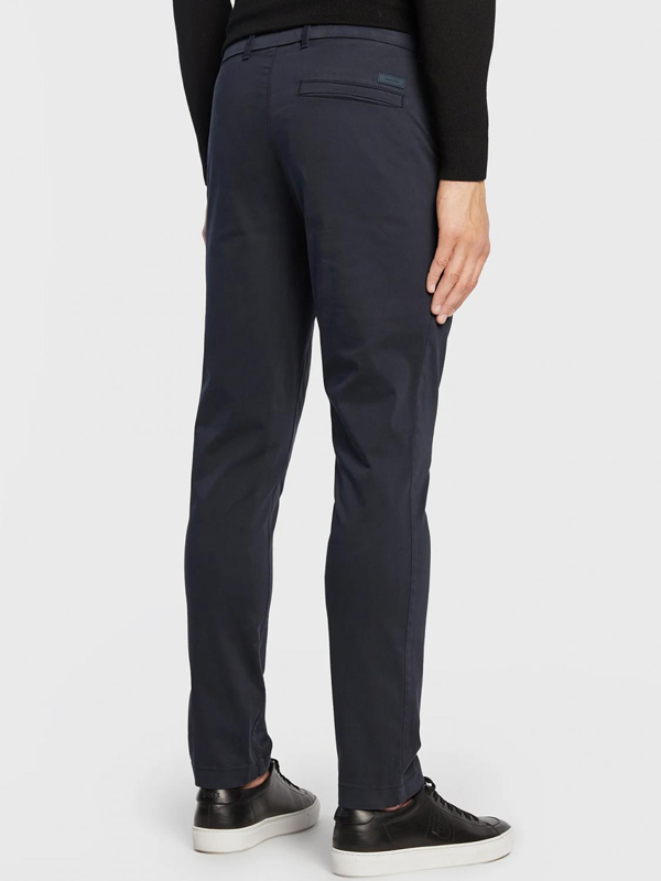 Sateen-Stretch Slim Chino Calvin Navy / 3230